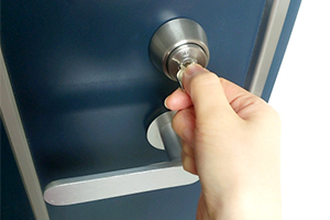 練馬区で家など玄関ドアの鍵開け
